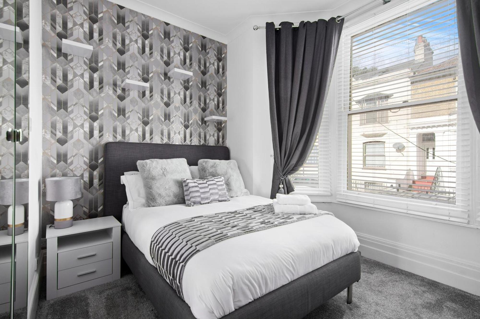 The Roost Group - Stylish Apartments Gravesend Ruang foto